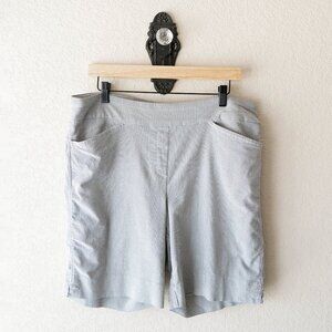 Hilary Radley Pull-On Shorts Women’s XL Hickory Stripe Stretch Casual